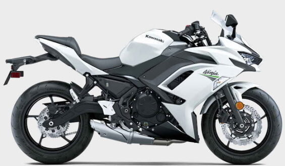 2021 Kawasaki Ninja 650 BS6 model