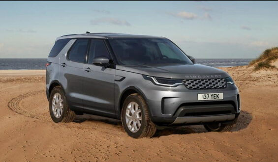 2021 Land Rover New Discovery with mild-hybrid engines