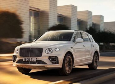 2021 Bentley Bentayga SUV, Specs, features, and price.