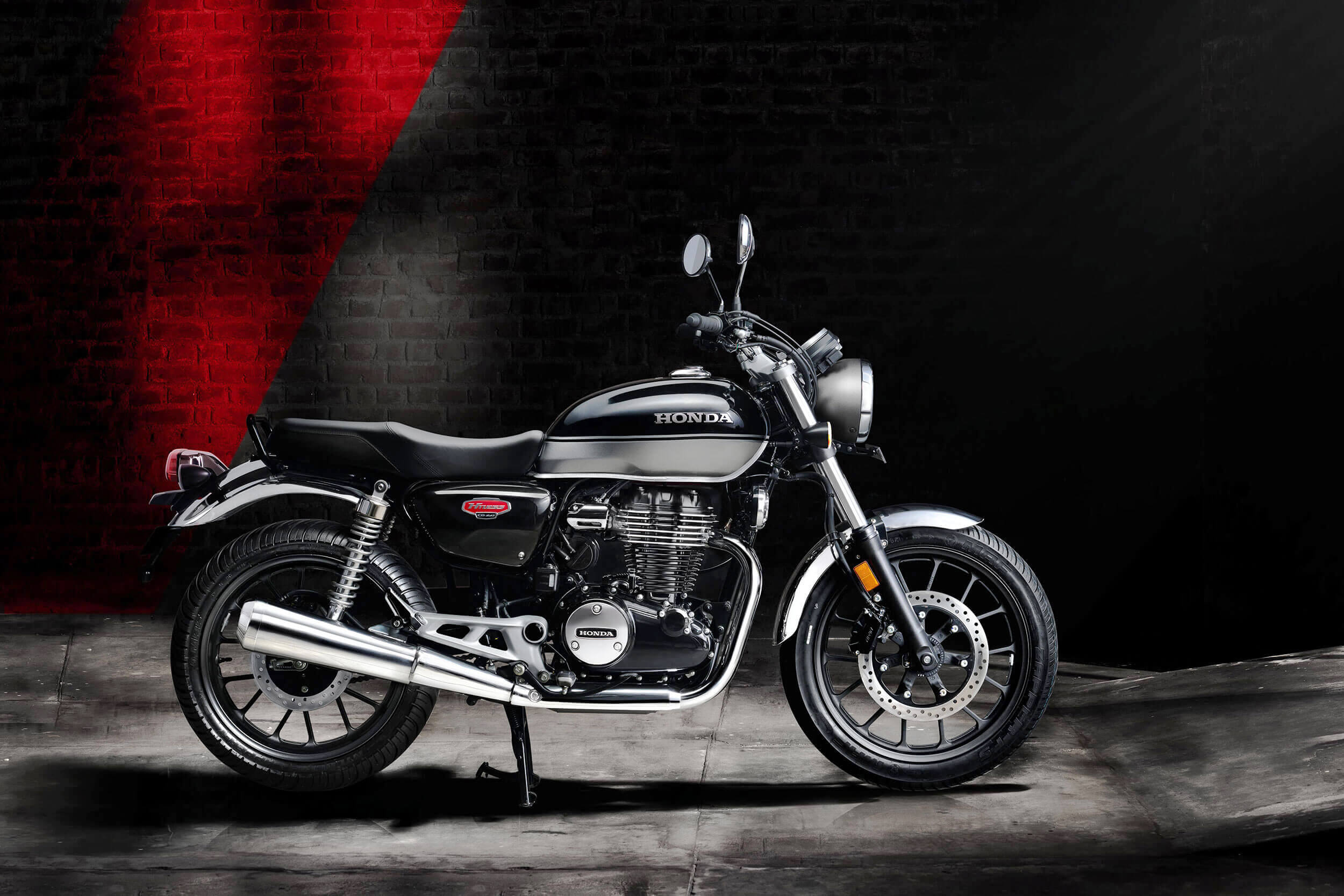 Honda H’ness CB350 specs, features, variants, and price