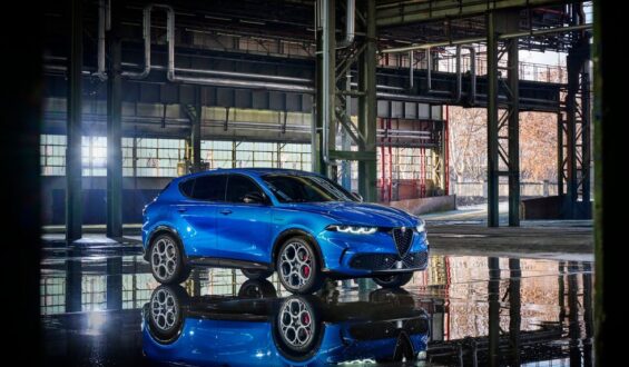 2024 Alfa Romeo Tonale specs, features, and price