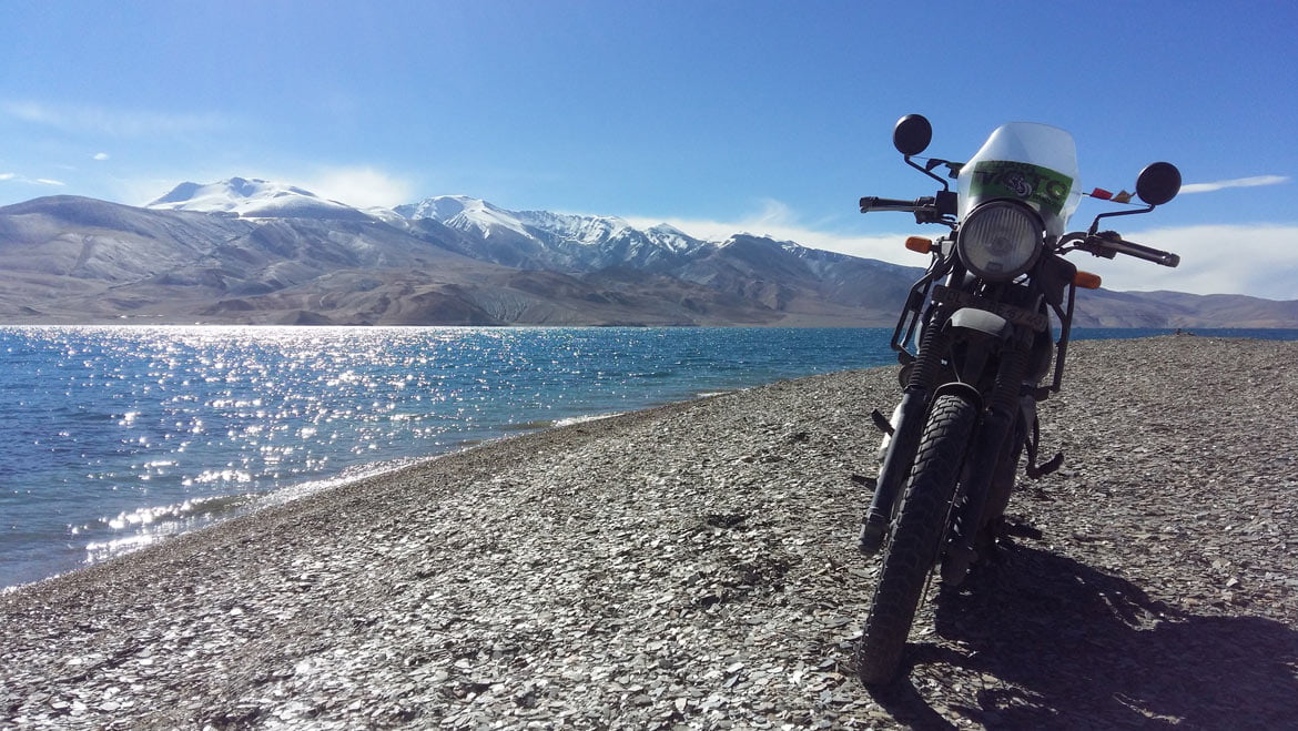 Motorcycle long rides: Ultimate guide with tips, gears and destinations