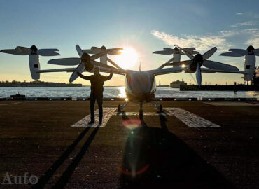Joby shows off electric air taxis in New York, targeting 2025 launch date