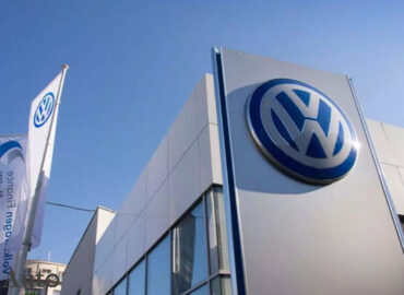 VW exits German car-sharing business