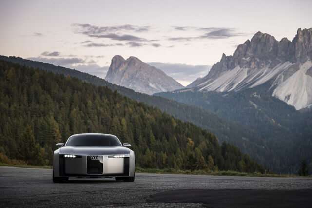 Audi Concept C in front of Mountains